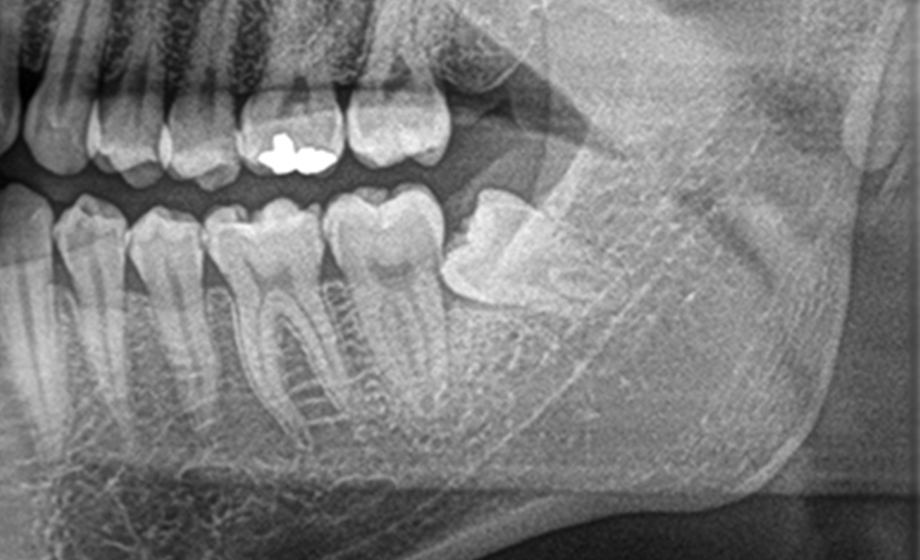 福岡県久留米市野中町・くろいわ総合歯科クリニック